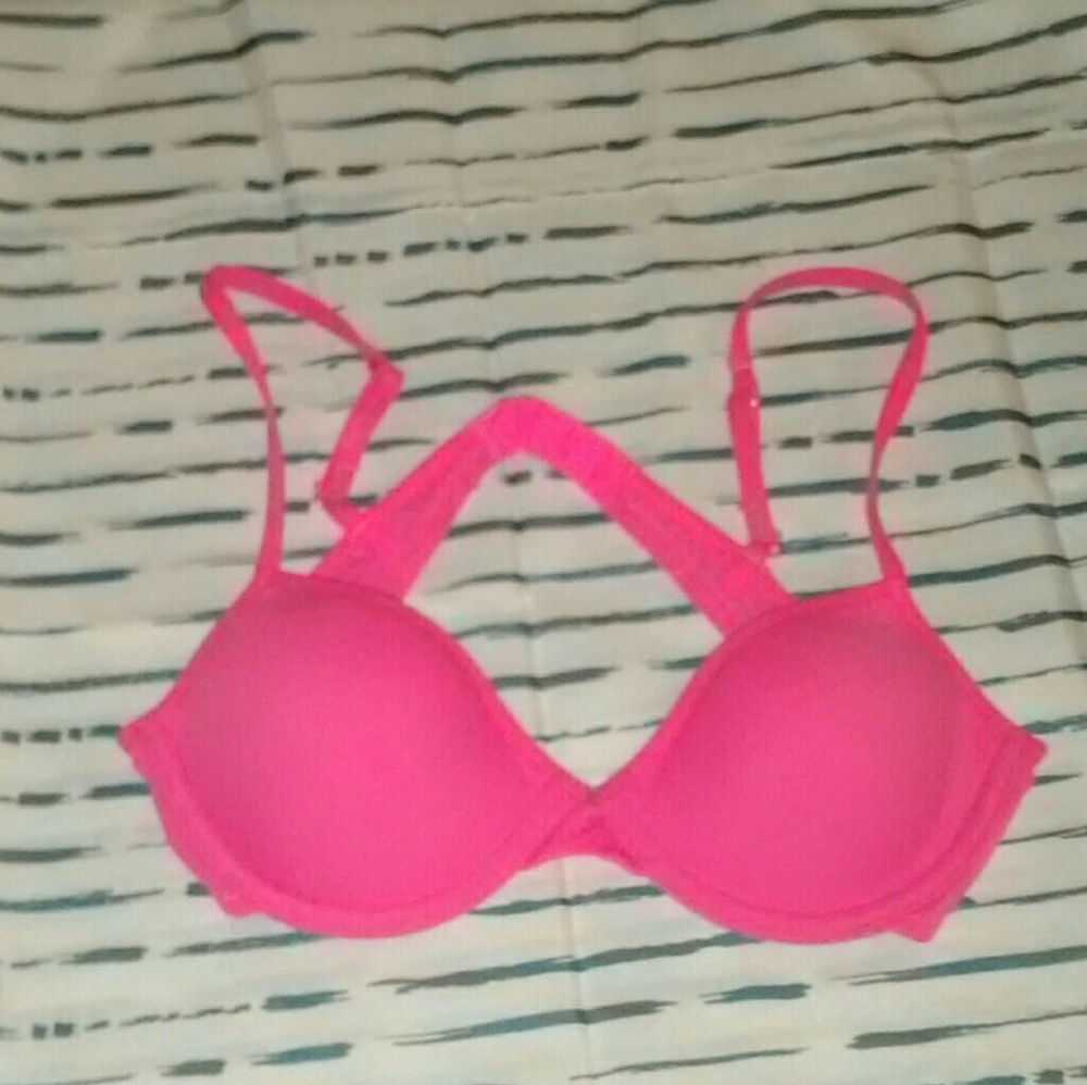 Delta Bra